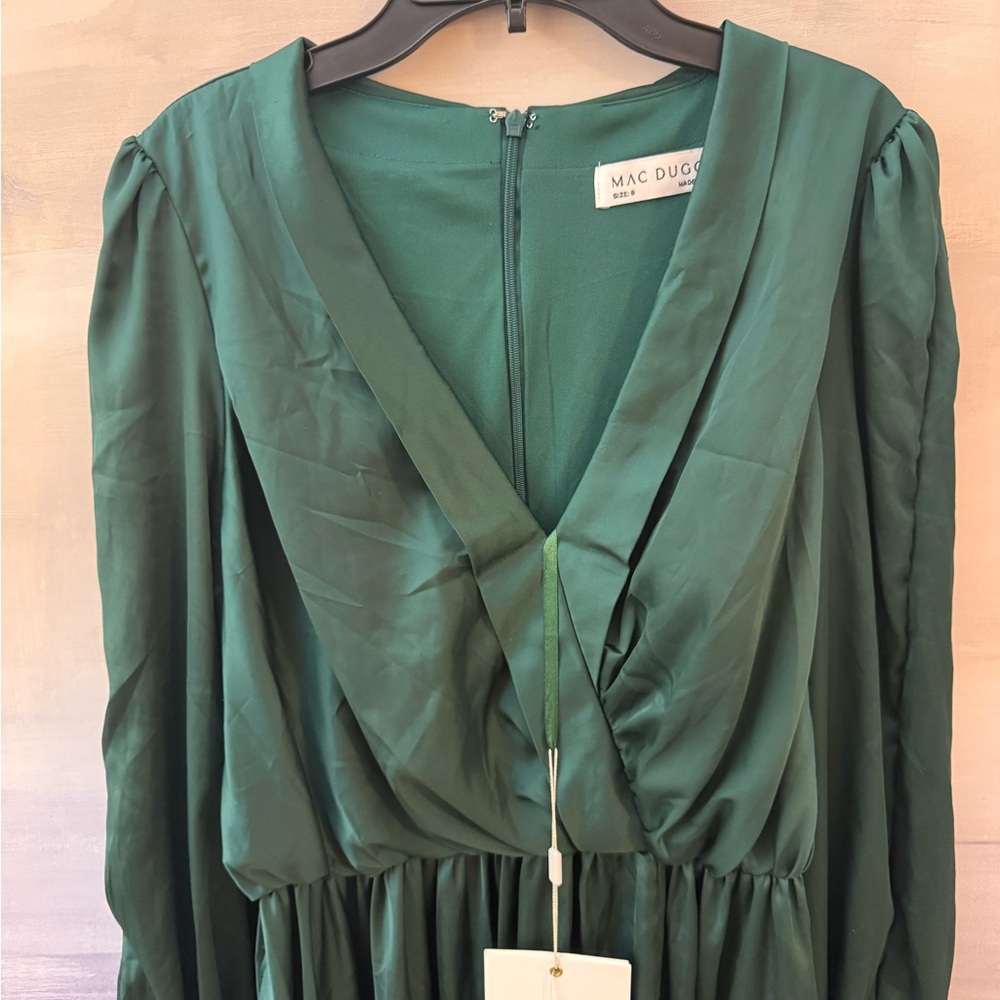 Mac Duggal Emerald Green Long Sleeve Bishop Satin Cocktail Dress - Picture 2 of 9